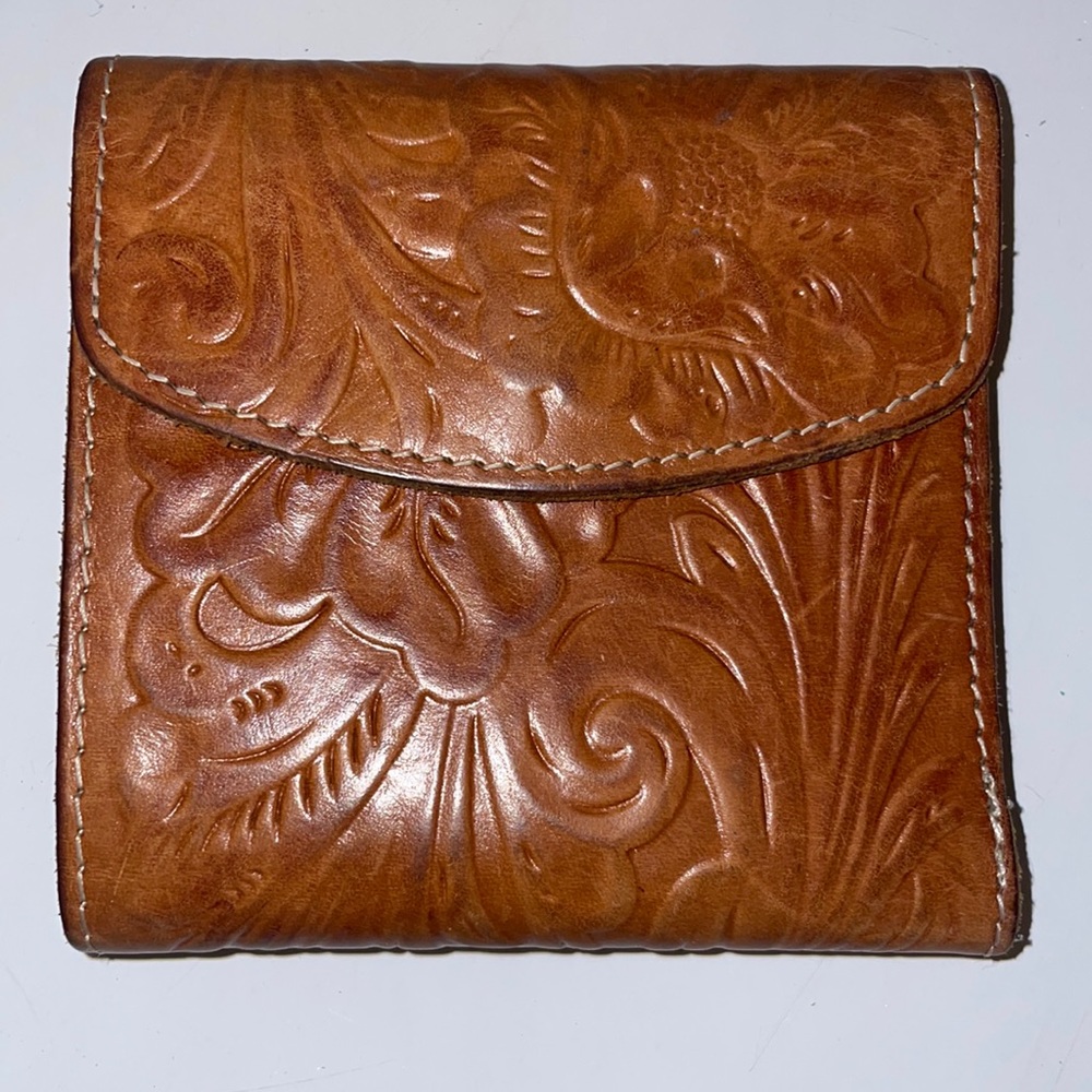 Patricia Nash Brown leather wallet